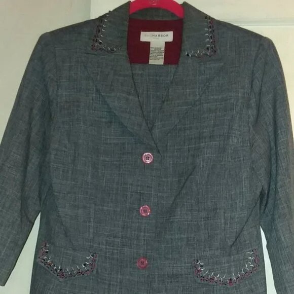 SAG HARBOR (Gray 2pc suit) - Picture 1 of 6